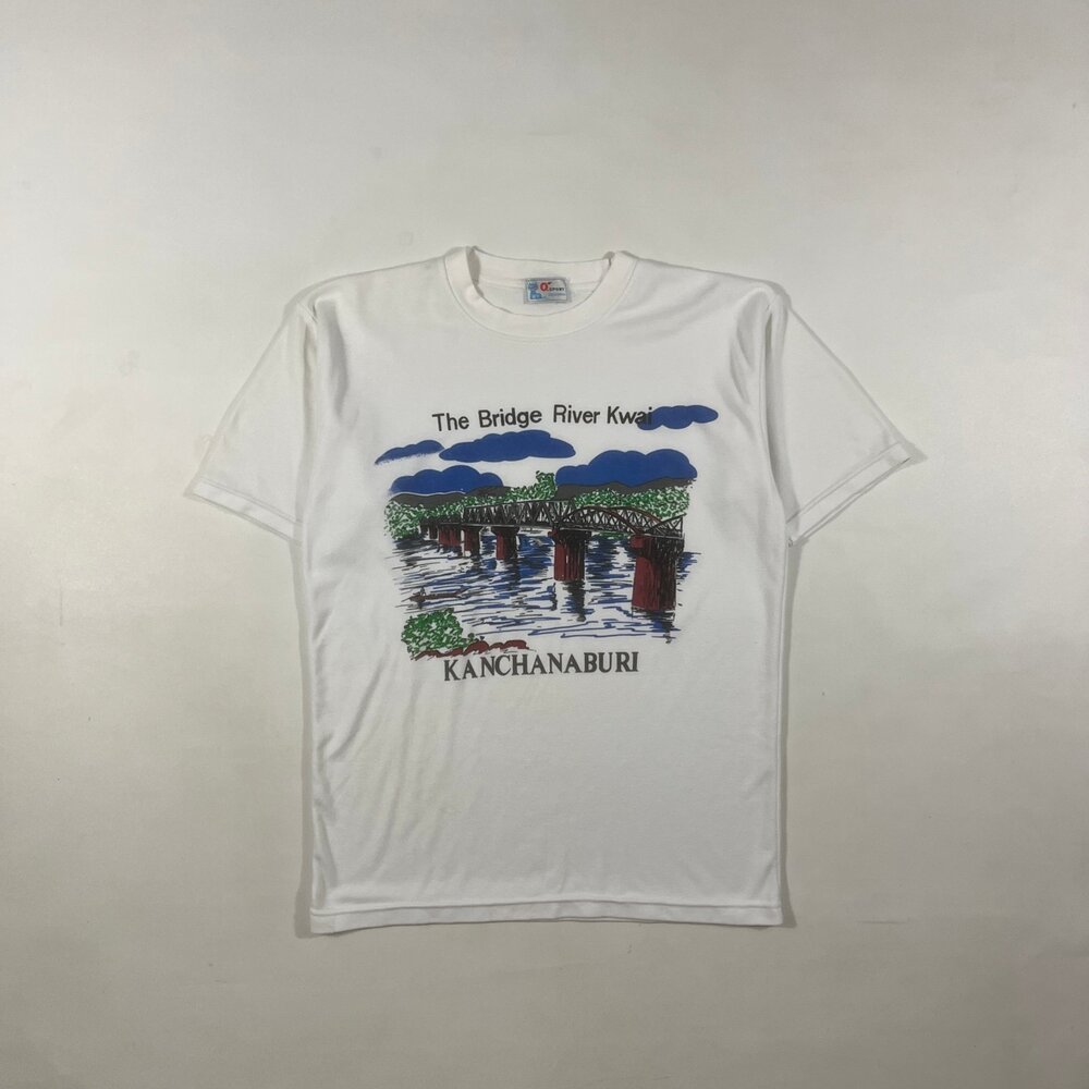 Vintage 90s The Bridge Over River Kwai Kanchanaburi Thailand Souvenir T-Shirt